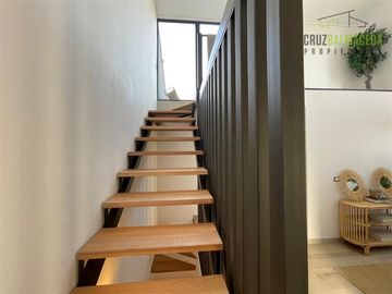 Casa en Venta en Principe de Gales/ Ramon Laval