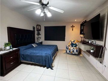 Casa en Venta Lomas Palmeiras Garcia