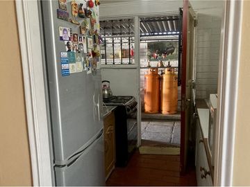 Se vende acogedora casa de 4D+2B