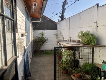 Se vende acogedora casa de 4D+2B