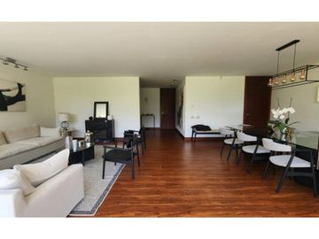Departamento de Lujo en Valle Escondido
