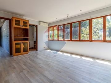 Casa de Lujo en La Reina: 3D/3B, Terraza y Jardín