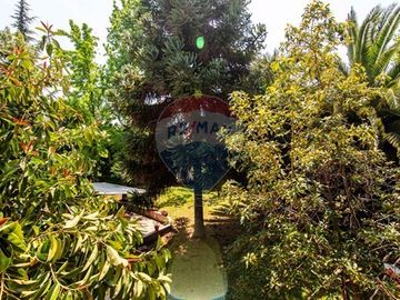 Casa de Lujo en La Reina: 3D/3B, Terraza y Jardín