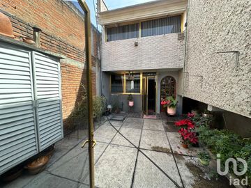 CASA EN VENTA EN SAN FELIPE HUEYOTLIPAN