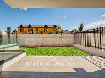 Espectacular y moderno Townhouse ubicado en barrio residencial, Las Condes