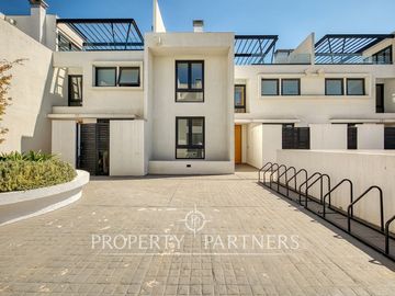 Espectacular y moderno Townhouse ubicado en barrio residencial, Las Condes