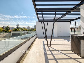 Espectacular y moderno Townhouse ubicado en barrio residencial, Las Condes
