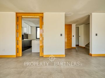 Espectacular y moderno Townhouse ubicado en barrio residencial, Las Condes