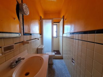 Venta de Casa con Alberca Zona de Los Fuertes, con recámara en planta baja