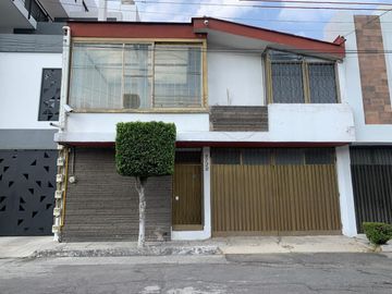 Casa en Venta Col. Valle Dorado Puebla, Pue.