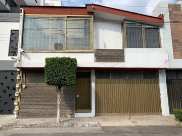 Casa en Venta Col. Valle Dorado Puebla, Pue.