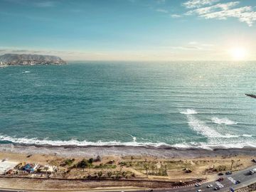 ULTIMO DPTO. EN VENTA FRENTE AL MAR EN MALECÓN DE LA RESERVA - MIRAFLORES