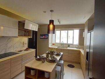 ULTIMO DPTO. EN VENTA FRENTE AL MAR EN MALECÓN DE LA RESERVA - MIRAFLORES