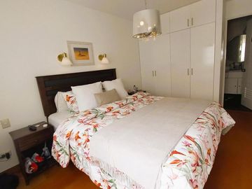 VENDO DPTO. + COCHERA EN JUAN DE ALIAGA LIM. CON SAN ISIDRO