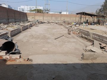 SE VENDE TERRENO DE 700m2 EN CIRUELOS - SAN JUAN DE LURIGANCHO