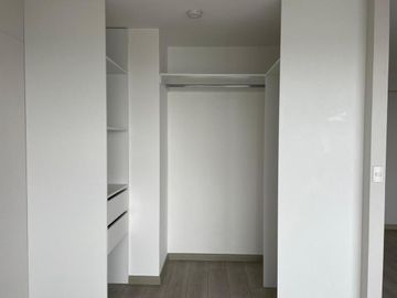 VENDO DPTO. DE ESTRENO DE 1 DORM. EN EL EDIFICIO MET – LA VICTORIA
