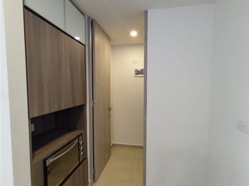 4120662 Venta Penthouse en el Poblado Oviedo