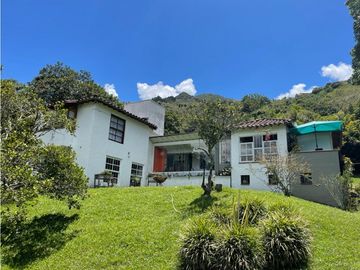 3125972 Venta Finca en Copacabana la Veta