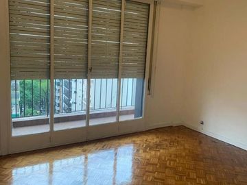 Departamento en Venta - 3 Dormitorios 2 Baños - 145Mts2