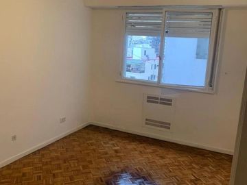 Departamento en Venta - 3 Dormitorios 2 Baños - 145Mts2