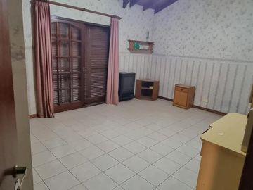 Casa en venta - 4 Dormitorios 4 Baños - Cochera - 497Mts2 - San Miguel