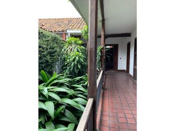 Venta de casa en el barrio  San Antonio