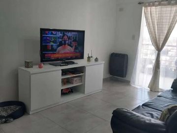 Departamento en venta - 3 Dormitorios 2 Baños - 74Mts2 - San Miguel