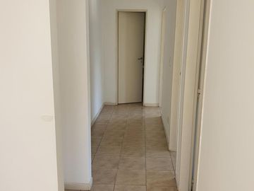 Departamento en venta - 3 Dormitorios 2 Baños - 69Mts2 - San Miguel