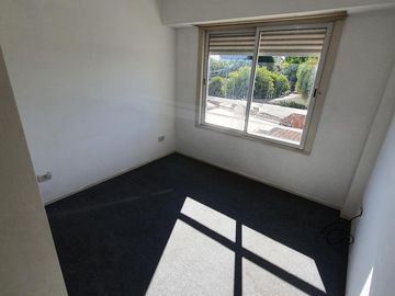 Departamento en venta - 3 Dormitorios 2 Baños - 69Mts2 - San Miguel
