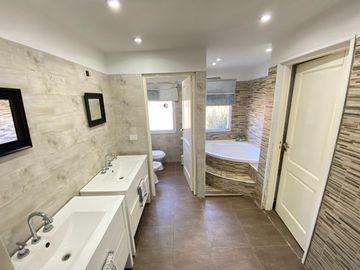 Espectacular Casa en Venta en Barrio San Sebastián - ESCOBAR - APTA CREDITO
