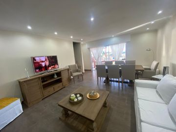 Espectacular Casa en Venta en Barrio San Sebastián - ESCOBAR - APTA CREDITO