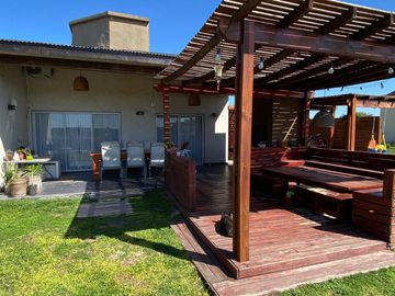 Espectacular Casa en Venta en Barrio San Sebastián - ESCOBAR - APTA CREDITO