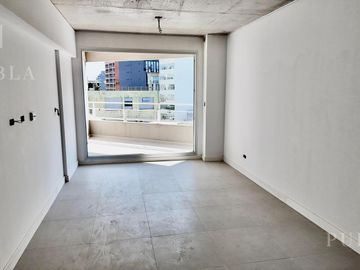 3 Ambientes a Estrenar – Apto Profesional, Parque Patricios.