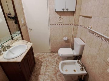 VENTA: CASA 2 DORMIT + DEPARTAM. 1 DORMIT + MONOAMBIENTE - ZONA PASEO PATAGONIA - NEUQUEN CAPITAL