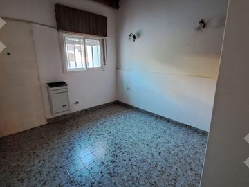 VENTA: CASA 2 DORMIT + DEPARTAM. 1 DORMIT + MONOAMBIENTE - ZONA PASEO PATAGONIA - NEUQUEN CAPITAL