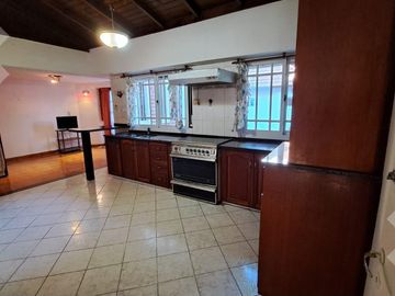 VENTA: CASA 2 DORMIT + DEPARTAM. 1 DORMIT + MONOAMBIENTE - ZONA PASEO PATAGONIA - NEUQUEN CAPITAL