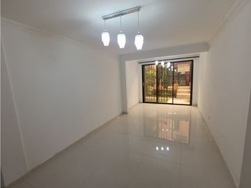 CASA VTA CNJ PORTAL CASAS METROP NORTE 3NIVELES 76M2 3HB 2BÑ PPC AL