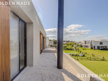 Casa en Venta 5 Ambientes a Estrenar Barrio Pilara La Calesa