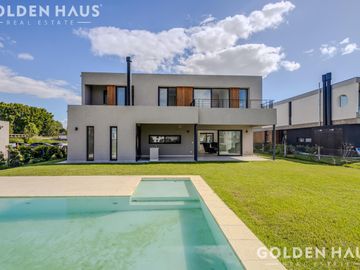 Casa en Venta 5 Ambientes a Estrenar Barrio Pilara La Calesa