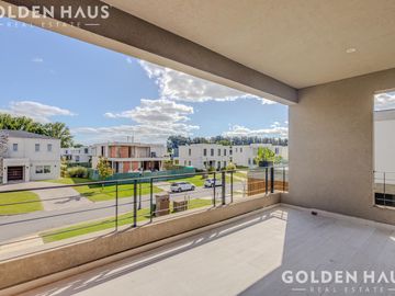 Casa en Venta 5 Ambientes a Estrenar Barrio Pilara La Calesa
