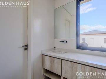 Casa en Venta 5 Ambientes a Estrenar Barrio Pilara La Calesa