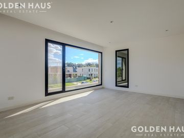 Casa en Venta 5 Ambientes a Estrenar Barrio Pilara La Calesa