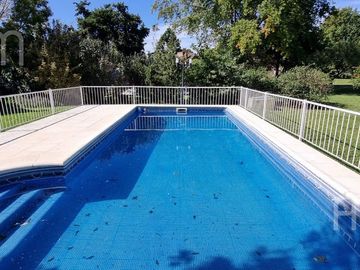 Casa en VENTA en una Planta en  El Ombu