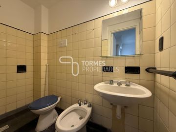 VENTA Departamento 1 ambiente lateral - Plaza Colón MDP