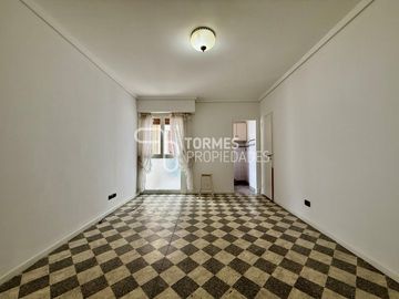 VENTA Departamento 1 ambiente lateral - Plaza Colón MDP