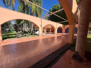 Quinta en Venta, El Huajuquito, Santiago