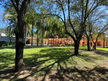 Quinta en Venta, El Huajuquito, Santiago