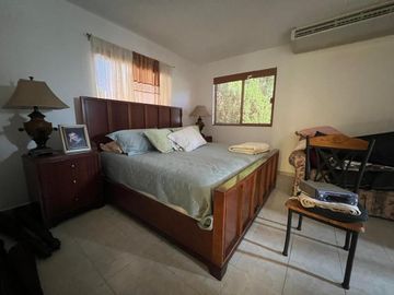 Quinta en Venta, El Huajuquito, Santiago