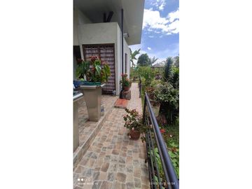 Se Vende Finca entre Quimbaya y Montenegro