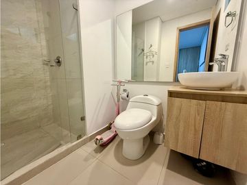 SE VENDE APARTAMENTO EN MARBELLA - MONTU